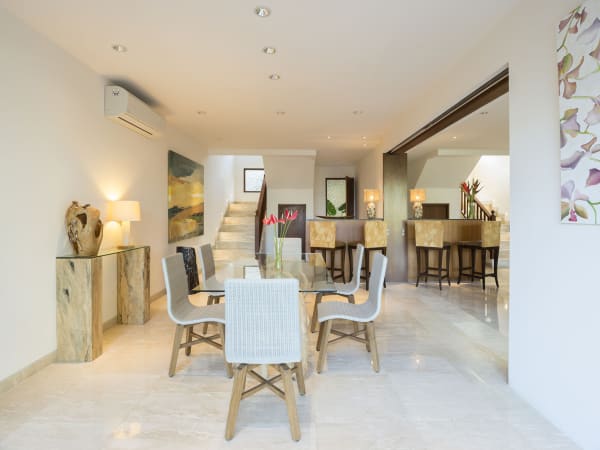 Pandawa Cliff Estate - Villa Markisa - Dining area